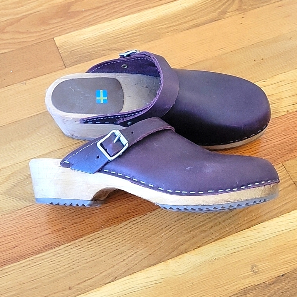 Mia Alma Clogs